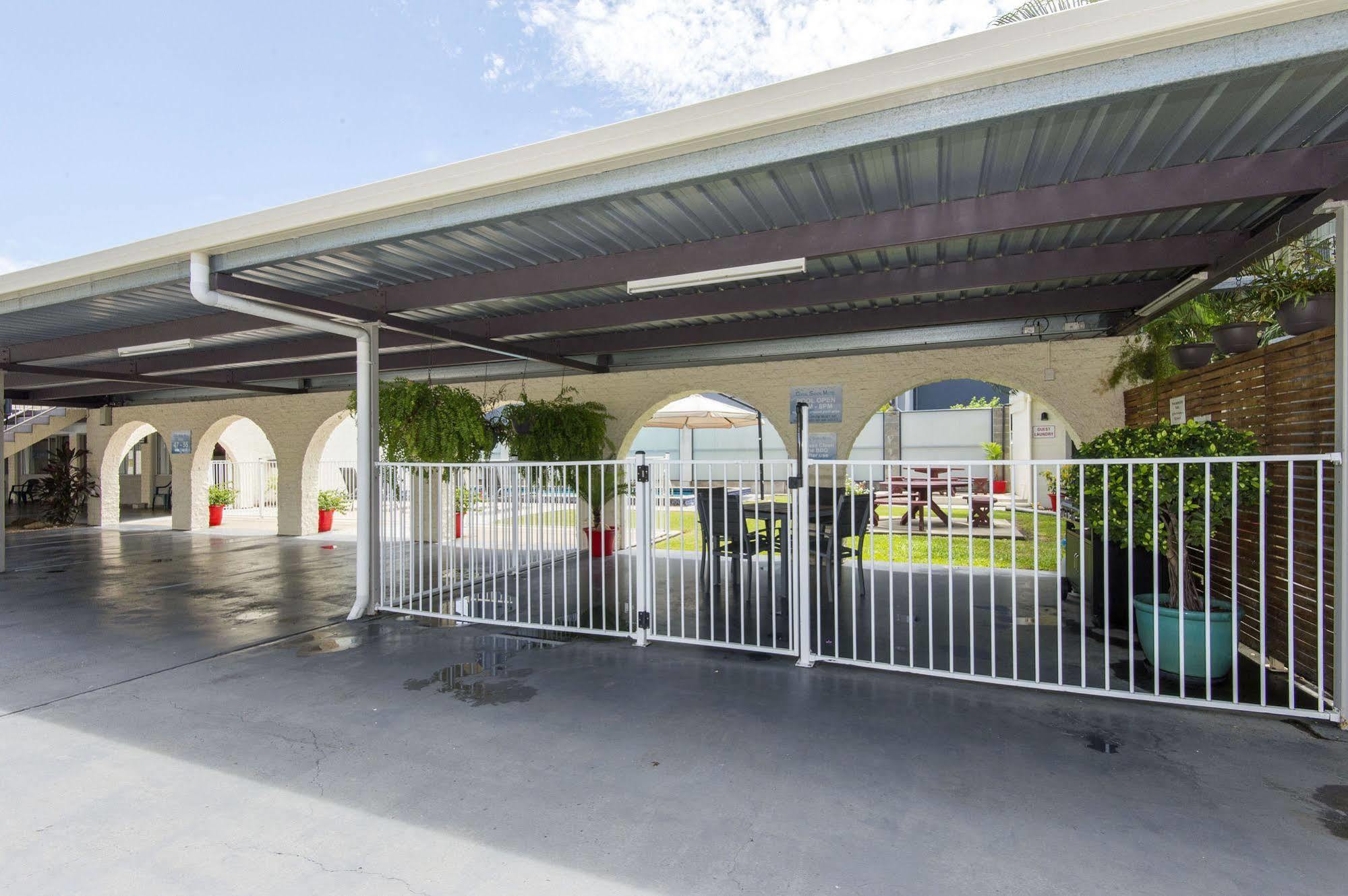 Coral Sands Motel Mackay Exterior foto